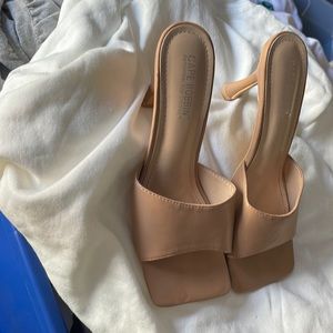 nude square heals